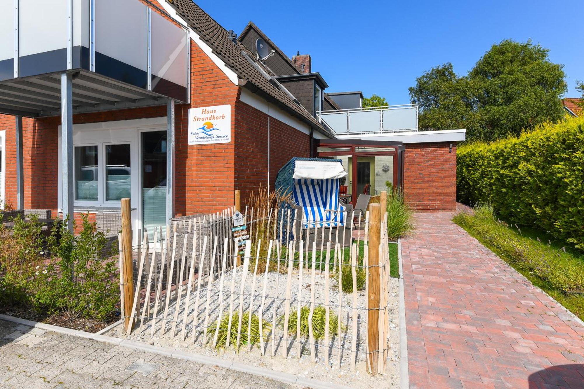 Ferienwohnungen Im Haus Strandkorb Bensersiel Ngoại thất bức ảnh